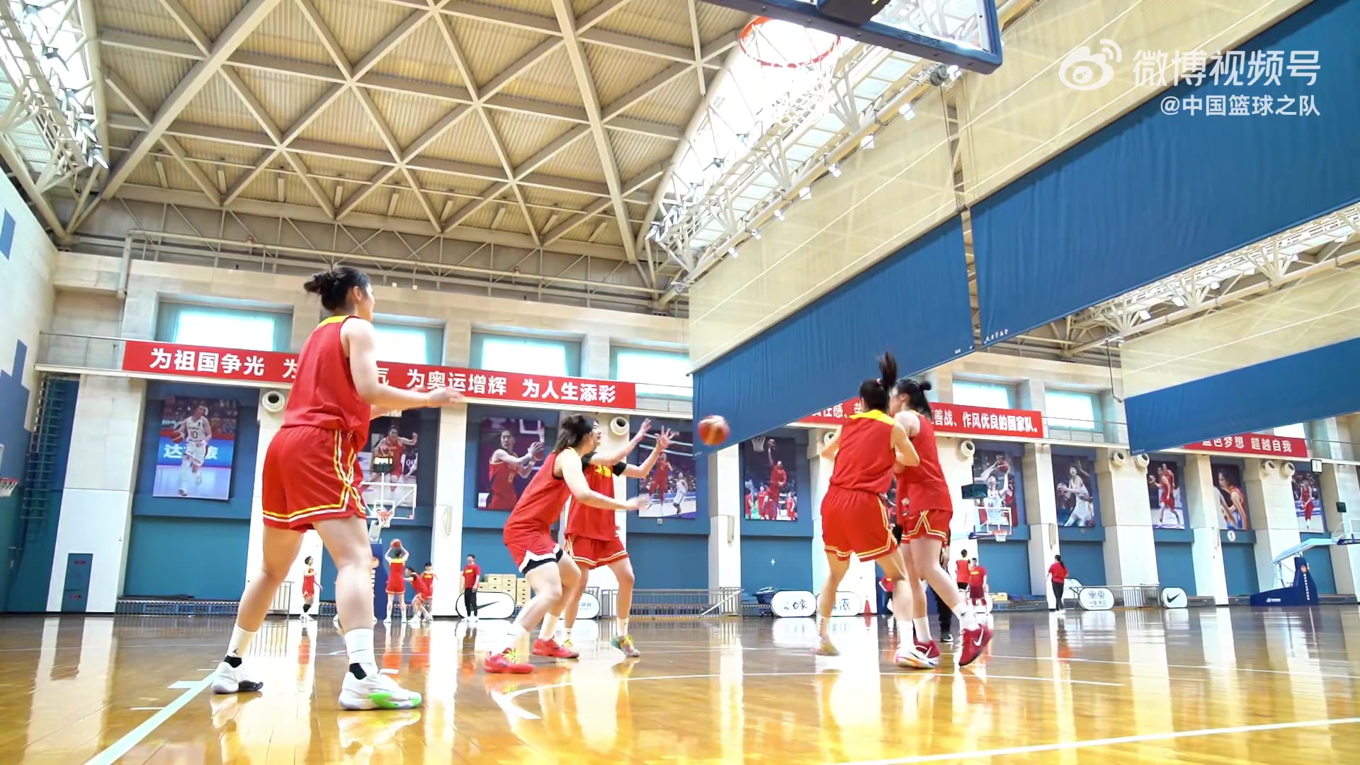 中国女篮短训营最新训练视频 张茹和李缘等结束联赛后陆续加入